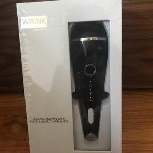 Wrinkles Cooling and Warming Device